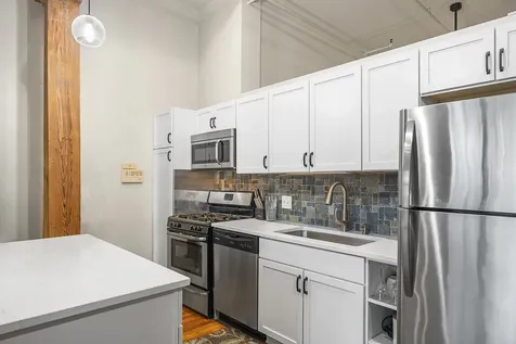 1525 South Michigan Avenue Chicago IL 60605