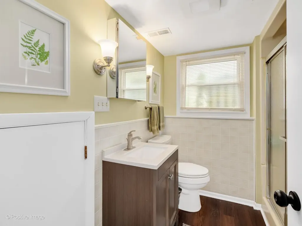 4733 South Pershing Avenue Downers Grove IL 60515