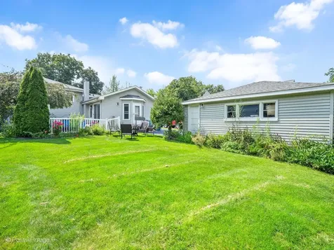 4733 South Pershing Avenue Downers Grove IL 60515