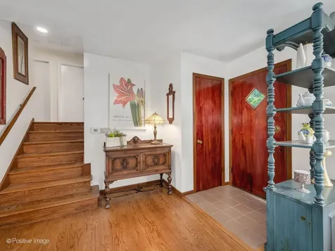 4733 South Pershing Avenue Downers Grove IL 60515