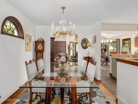 4733 South Pershing Avenue Downers Grove IL 60515