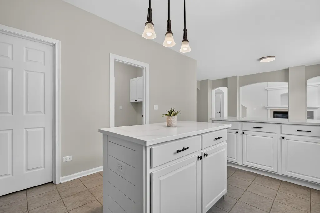 14822 Independence Court Plainfield IL 60544