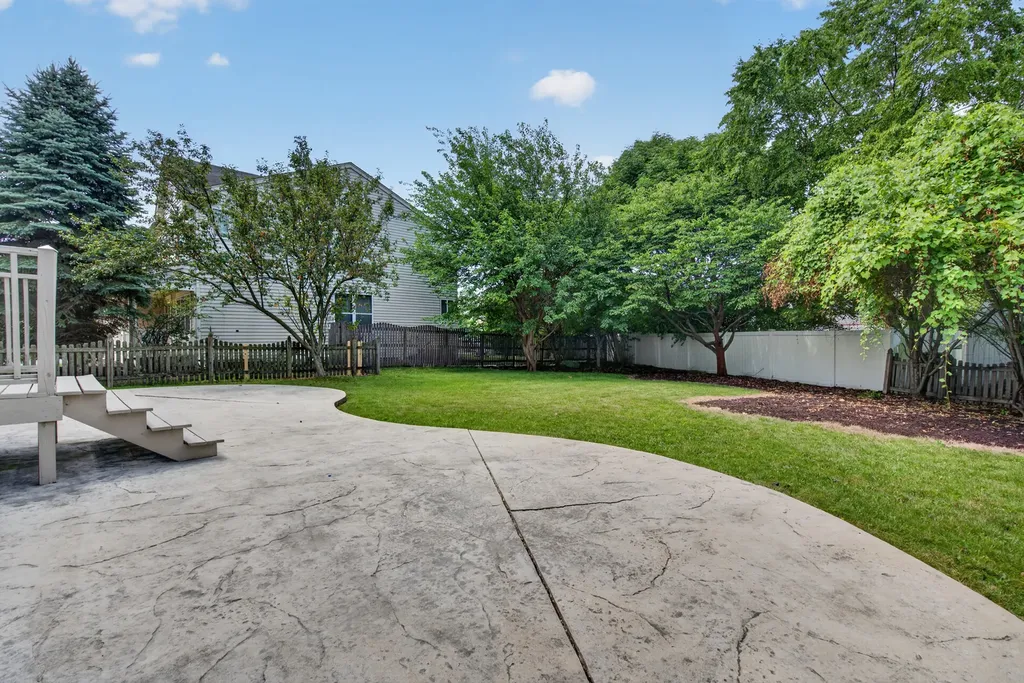 14822 Independence Court Plainfield IL 60544