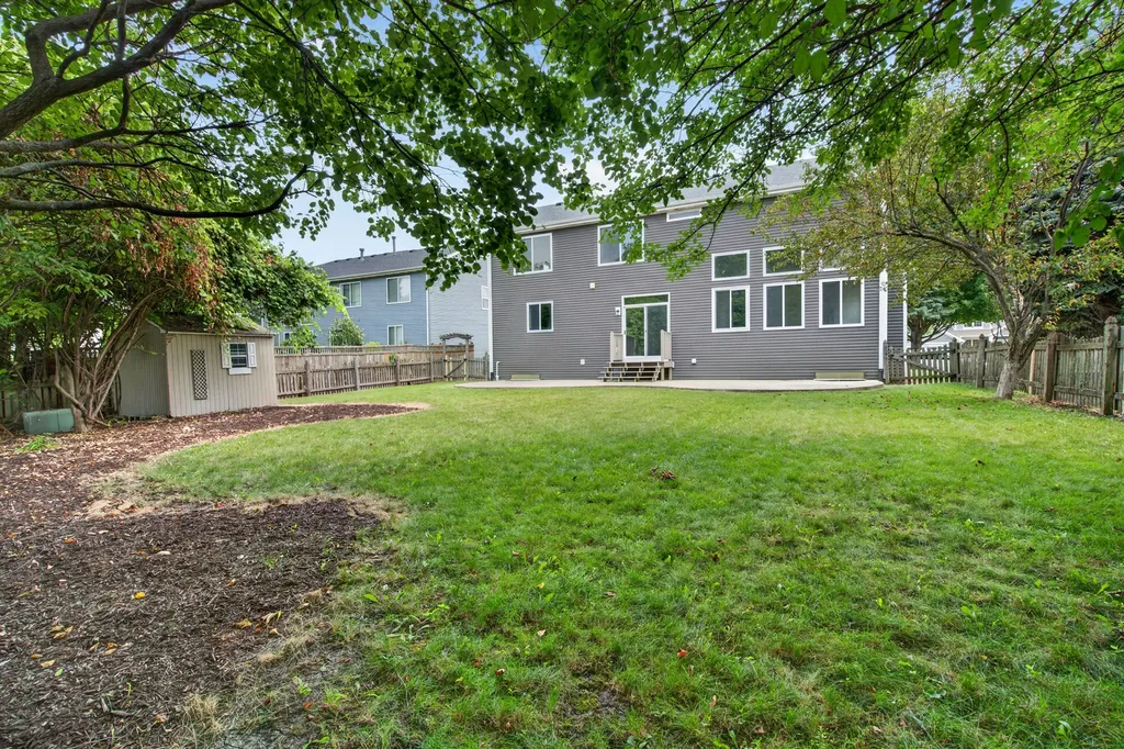 14822 Independence Court Plainfield IL 60544
