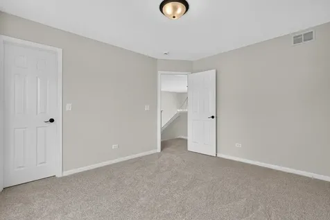 14822 Independence Court Plainfield IL 60544