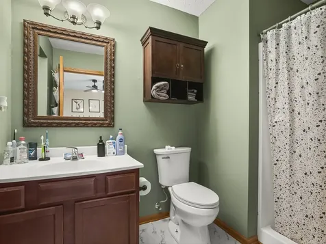8460 Crooked Bend Road Machesney Park IL 61115