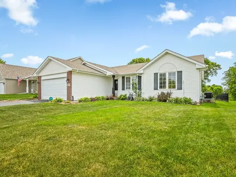 8460 Crooked Bend Road Machesney Park IL 61115