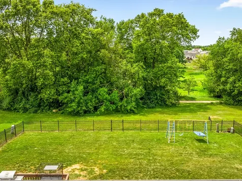 8460 Crooked Bend Road Machesney Park IL 61115