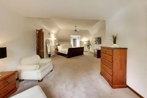 21952 West Pine Lake Circle Kildeer IL 60047