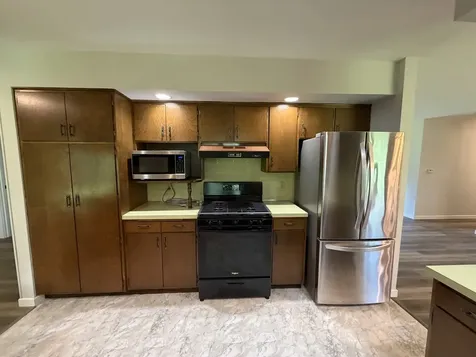503 North State Street Bellflower IL 62174