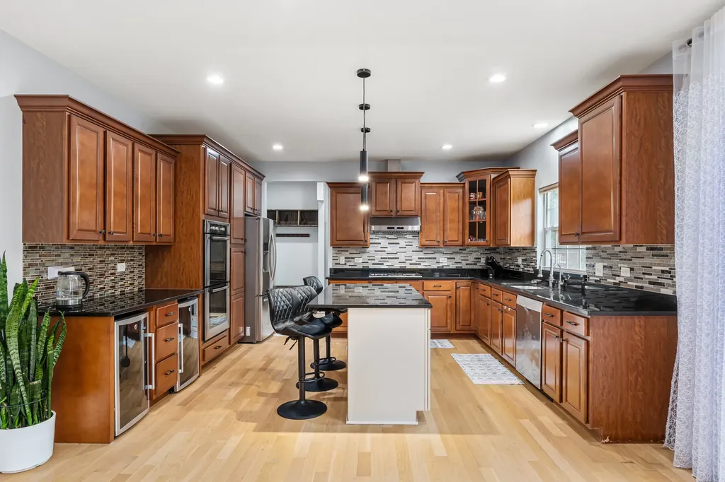 17933 South Beechwood Court Lockport IL 60441