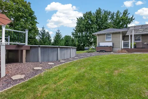 19882 Oakwood Drive Bloomington IL 61705