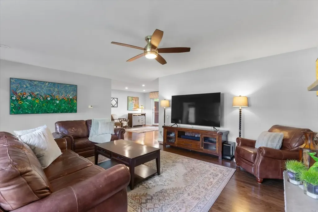 5831 Washington Street Downers Grove IL 60516