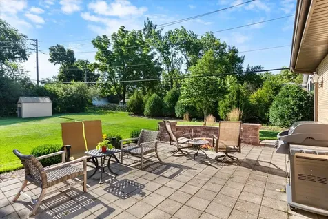 5831 Washington Street Downers Grove IL 60516