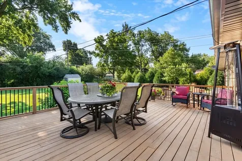 5831 Washington Street Downers Grove IL 60516