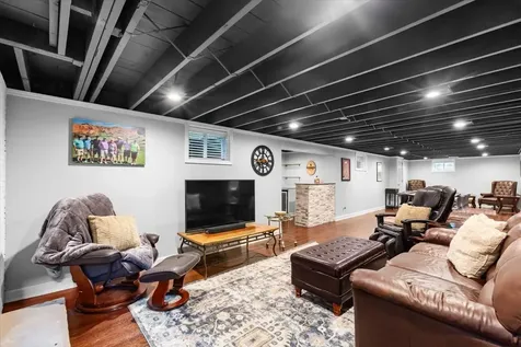 5831 Washington Street Downers Grove IL 60516