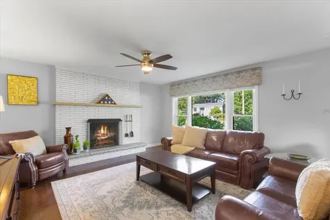 5831 Washington Street Downers Grove IL 60516