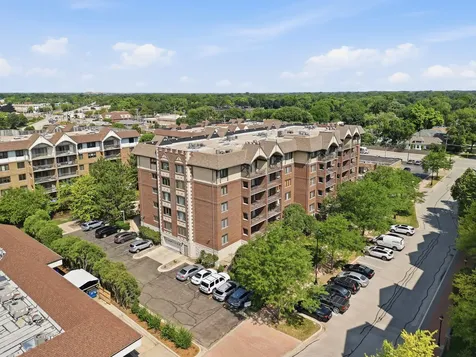 10 South Wille Street Mount Prospect IL 60056