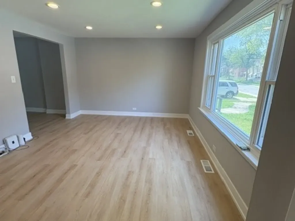 9737 South Merrill Avenue Chicago IL 60617