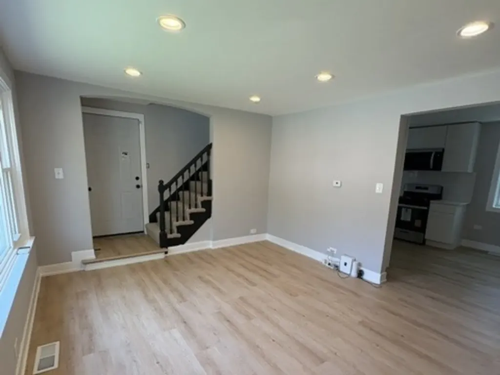 9737 South Merrill Avenue Chicago IL 60617