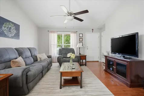 24 Winding Way Bloomington IL 61705