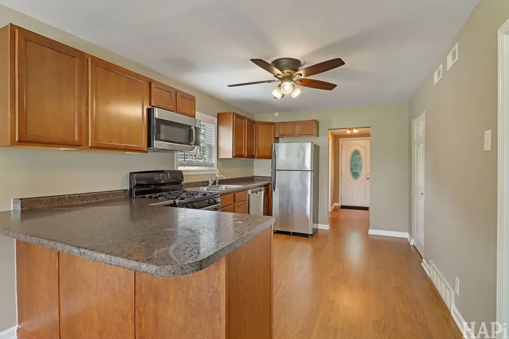 42066 North Lotus Avenue Antioch IL 60002
