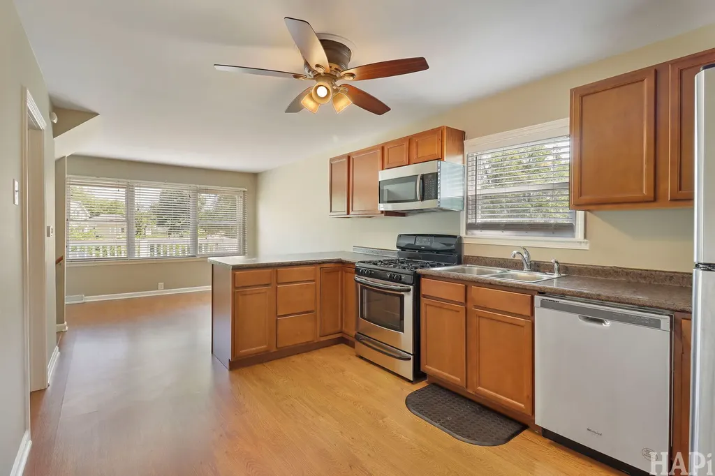 42066 North Lotus Avenue Antioch IL 60002