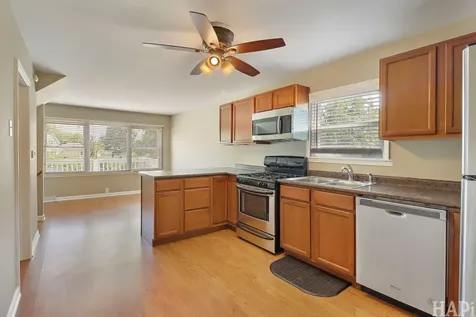 42066 North Lotus Avenue Antioch IL 60002