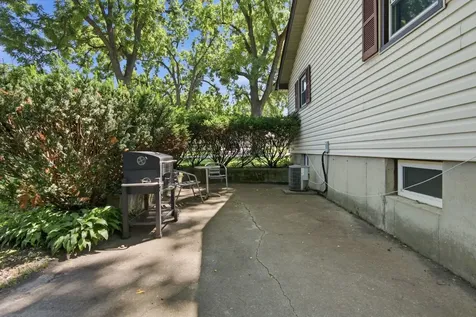 1003 Bellevue Avenue Elgin IL 60120