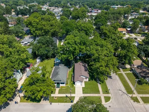 1003 Bellevue Avenue Elgin IL 60120