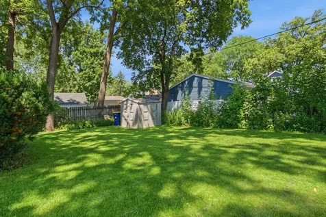 1003 Bellevue Avenue Elgin IL 60120