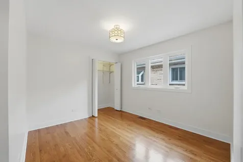 4225 North Newland Avenue Harwood Heights IL 60706