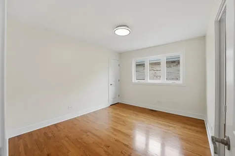 4225 North Newland Avenue Harwood Heights IL 60706