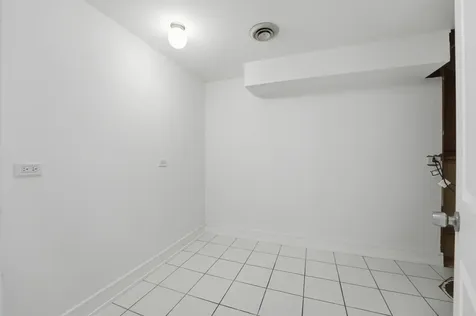 4225 North Newland Avenue Harwood Heights IL 60706
