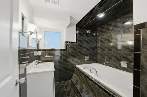 4225 North Newland Avenue Harwood Heights IL 60706