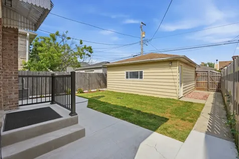 4225 North Newland Avenue Harwood Heights IL 60706