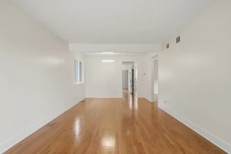 4225 North Newland Avenue Harwood Heights IL 60706