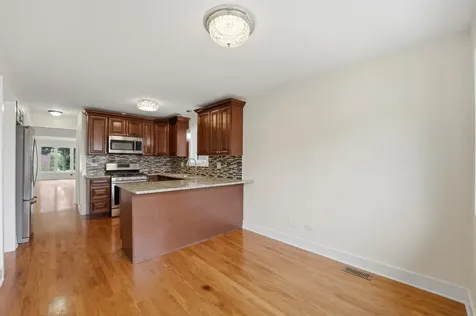 4225 North Newland Avenue Harwood Heights IL 60706