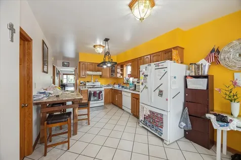 4630 South Sawyer Avenue Chicago IL 60632