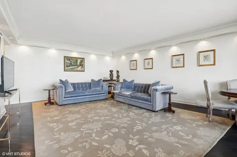 1040 North Lake Shore Drive Chicago IL 60611
