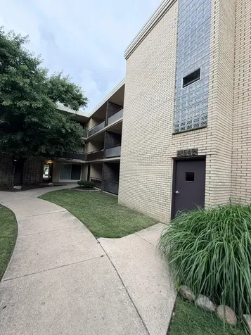 12546 Fairview Avenue Blue Island IL 60406