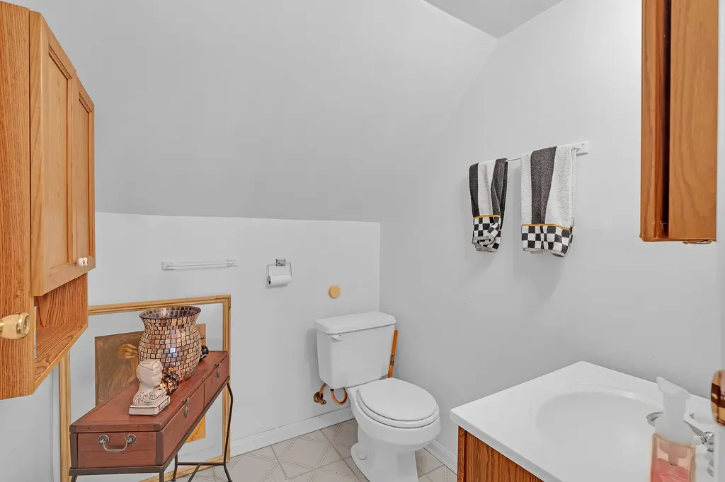 3448 North Oleander Avenue Chicago IL 60634