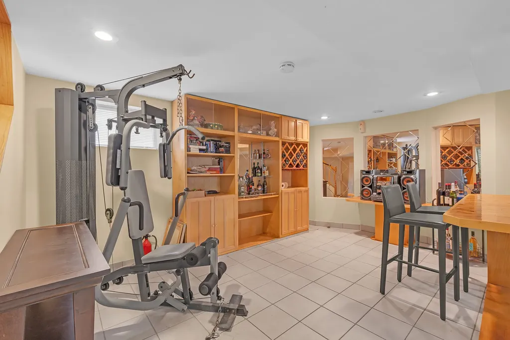 3448 North Oleander Avenue Chicago IL 60634