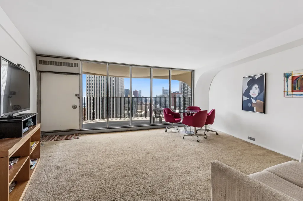 300 North State Street Chicago IL 60654