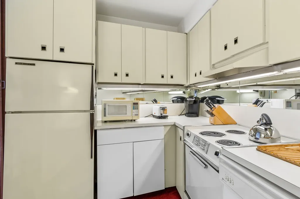 300 North State Street Chicago IL 60654