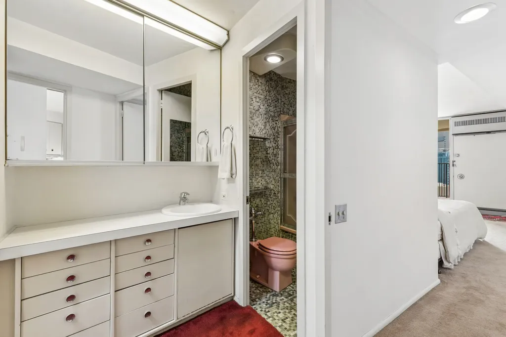 300 North State Street Chicago IL 60654