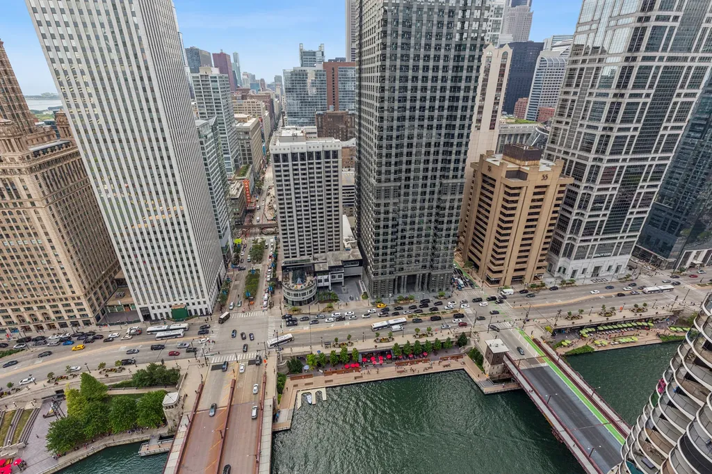 300 North State Street Chicago IL 60654