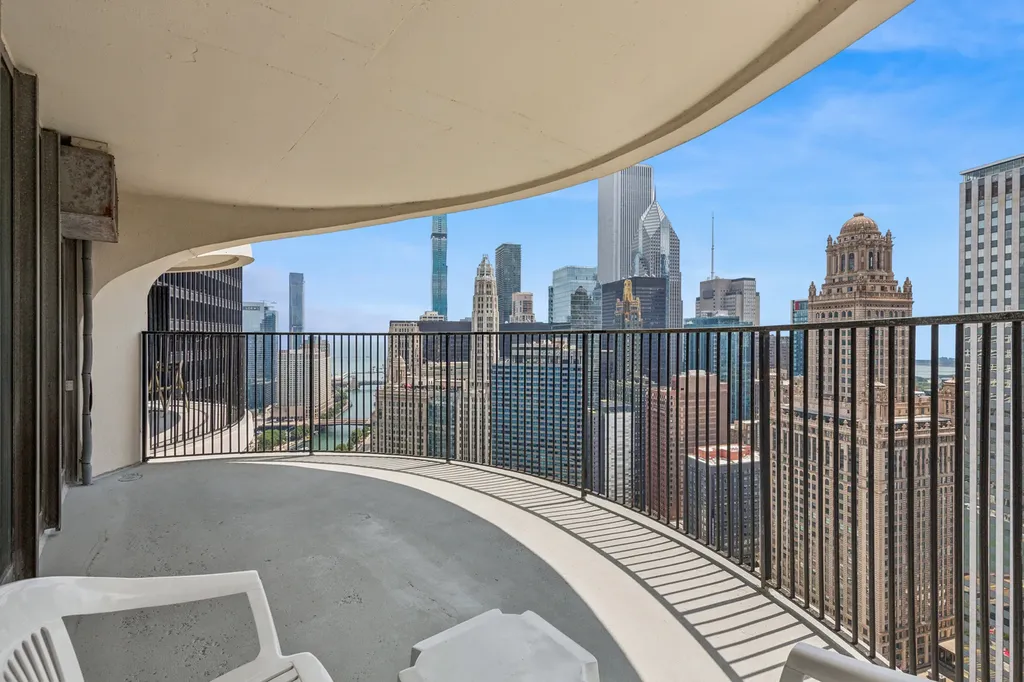 300 North State Street Chicago IL 60654