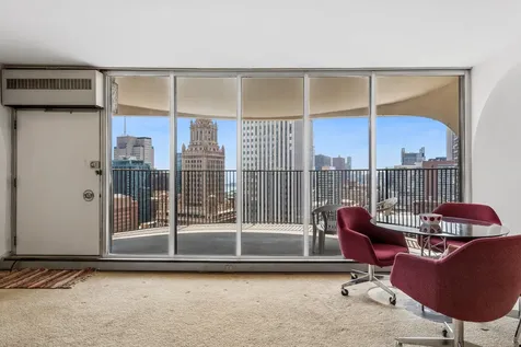 300 North State Street Chicago IL 60654