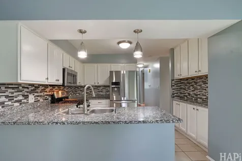1046 Cumberland Court Vernon Hills IL 60061